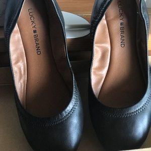 Lucky Brand Black LK- Emmie flat shoes